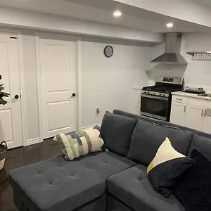Apartment *cozy, Newly Renovated, Fully Equipped*, Hamilton